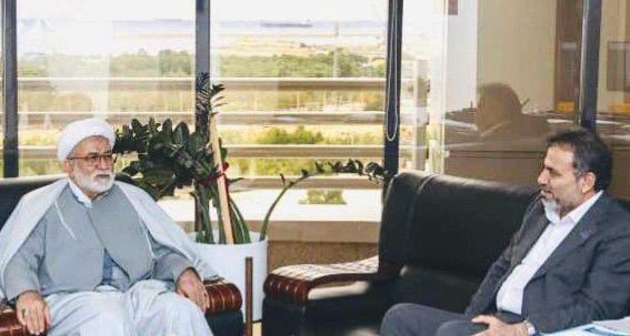 AzwCmsCore.Extend.Fields.StringField