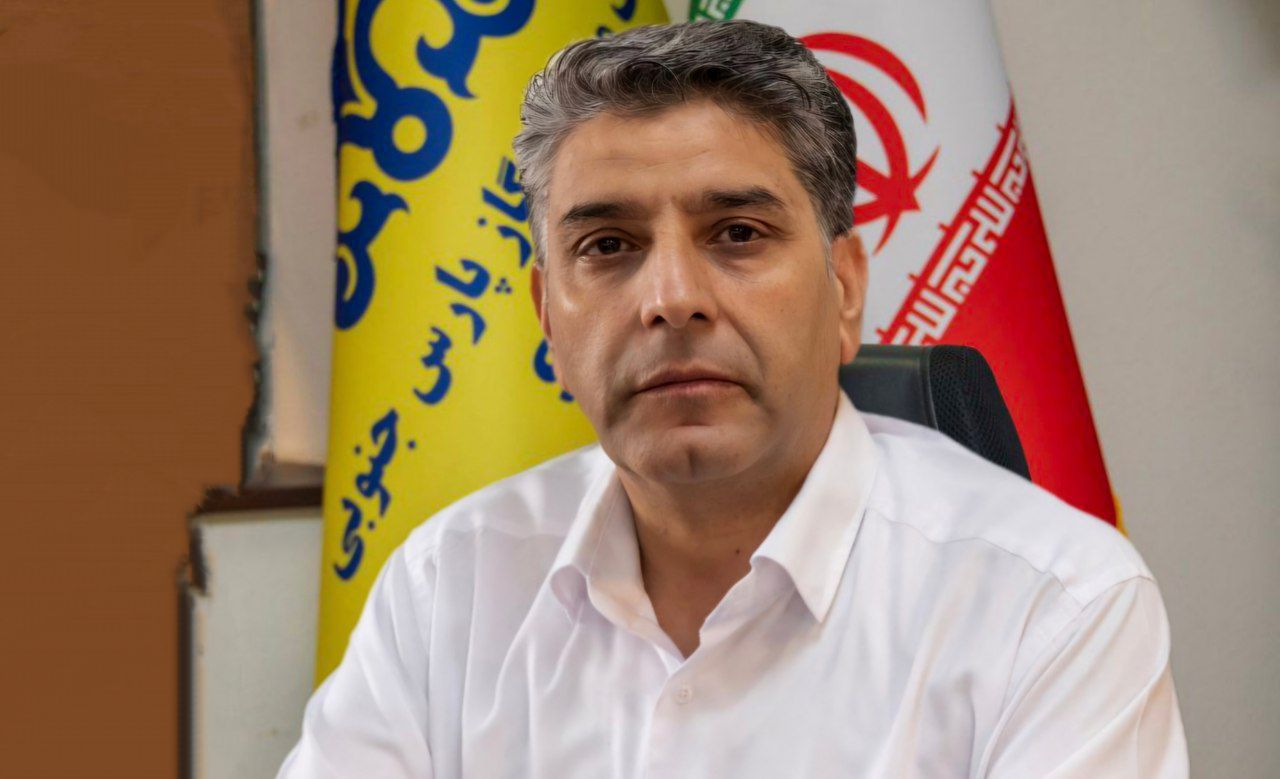 AzwCmsCore.Extend.Fields.StringField