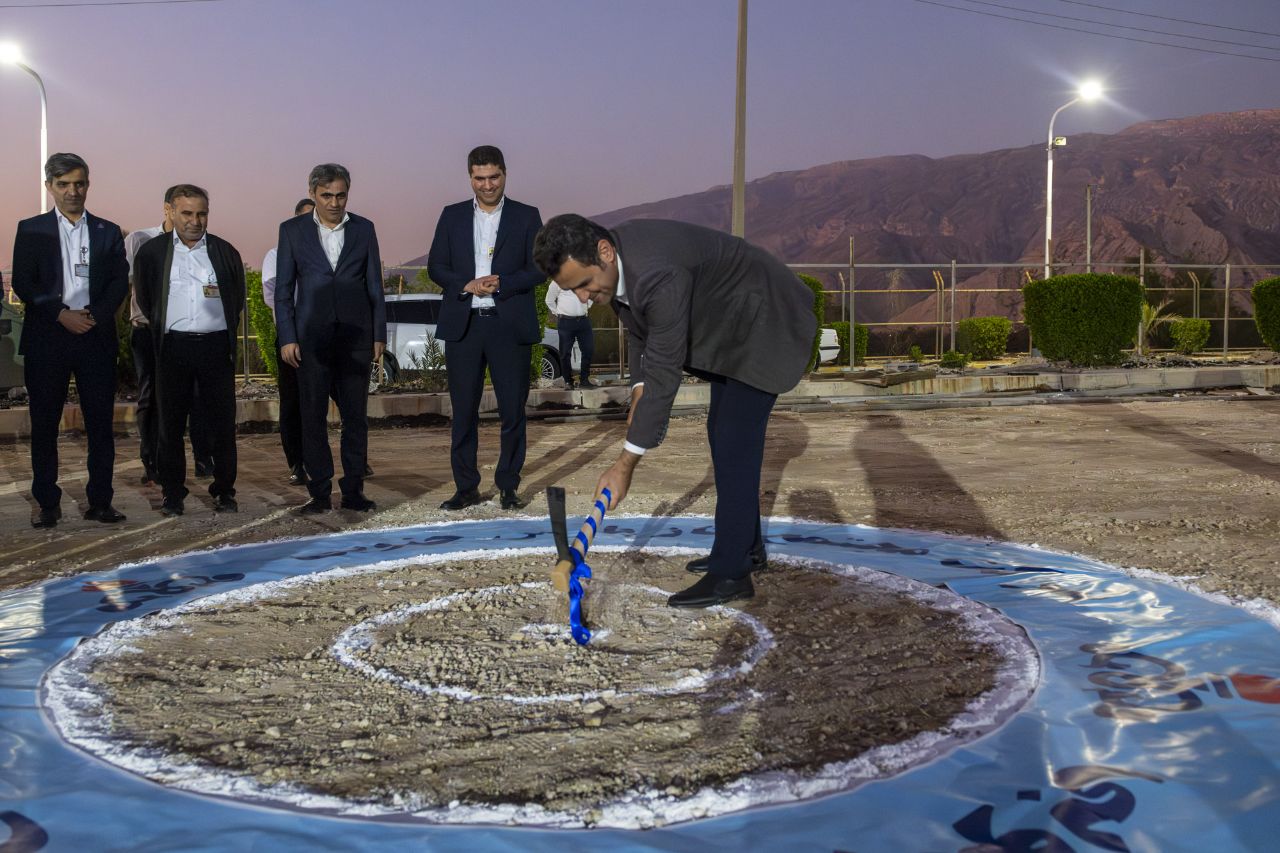 AzwCmsCore.Extend.Fields.StringField